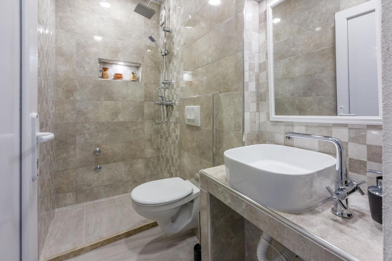 Apartments And Room Art Crikvenica Exterior foto