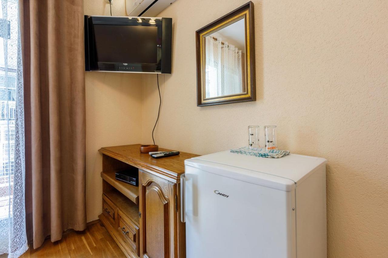 Apartments And Room Art Crikvenica Exterior foto